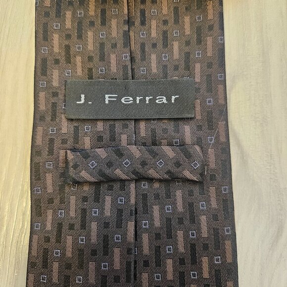 J. Ferrar Black Brown 100% Silk Tie - Picture 3 of 3
